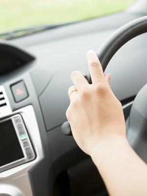 細かい部分も検査する車検が特徴のお店